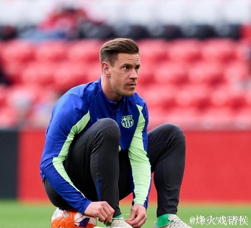 特尔施特根无意冬窗离开巴萨,相信自己是首选替补 特尔施特根无意冬窗离开巴萨,相信自己是首选替补